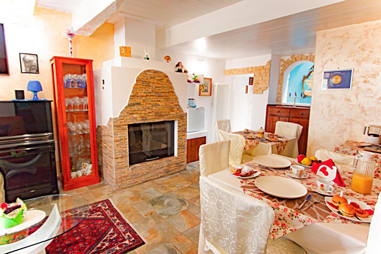 Eden Lilli B&B La Pieve  Exterior photo